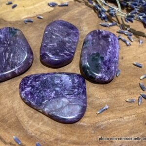 Charoïte Pierre Roulée